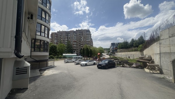 Продам однокомнатную (1-комн.) квартиру, Атажукина ул, 11, Нальчик г