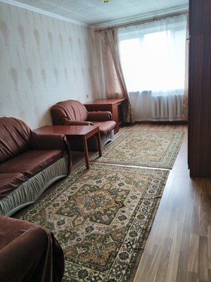 Продам двухкомнатную (2-комн.) квартиру, Спортивная ул, 4, Сампо тер. СНТ