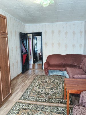 Продам двухкомнатную (2-комн.) квартиру, Спортивная ул, 4, Сампо тер. СНТ