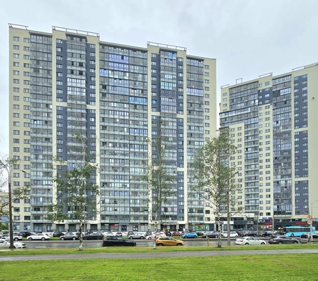Продам многокомнатную квартиру, Мебельная ул, 49/92, Санкт-Петербург г
