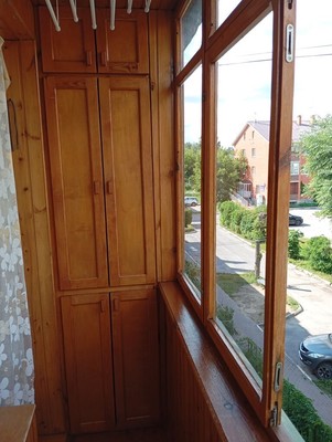 Продам трехкомнатную (3-комн.) квартиру, Центральная ул, 5, Юрово д