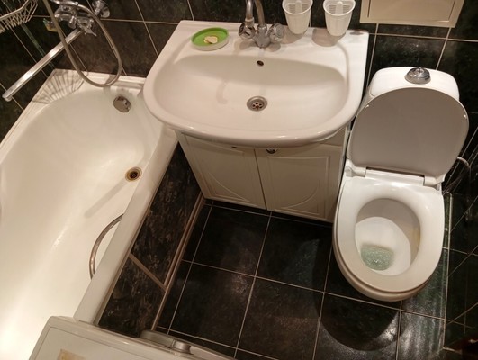 Продам трехкомнатную (3-комн.) квартиру, Центральная ул, 5, Юрово д