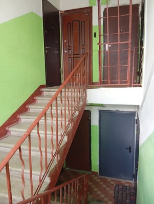 Продам трехкомнатную (3-комн.) квартиру, Центральная ул, 5, Юрово д
