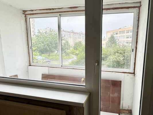 Продам однокомнатную (1-комн.) квартиру, Оптиков ул, 52к3, Санкт-Петербург г