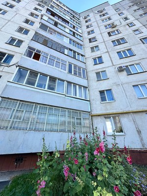 Продам двухкомнатную (2-комн.) квартиру, Юлиуса Фучика ул, 20, Казань г