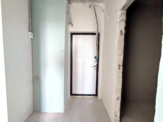 Продам трехкомнатную (3-комн.) квартиру, Александра Суворова пр-кт, 25к2, Симферополь г