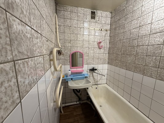 Продам двухкомнатную (2-комн.) квартиру, Весенний пер, 1, Жуковка г