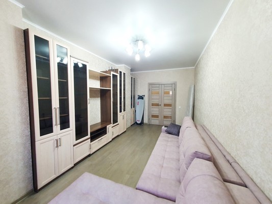Сдам однокомнатную (1-комн.) квартиру, Звездная ул, 2к2, Липецк г