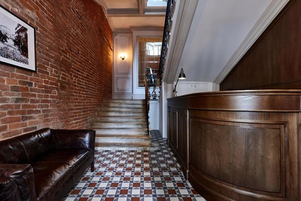 Сдам коммерческое помещение 360 м2, Мясницкая ул, 13 3, Москва г