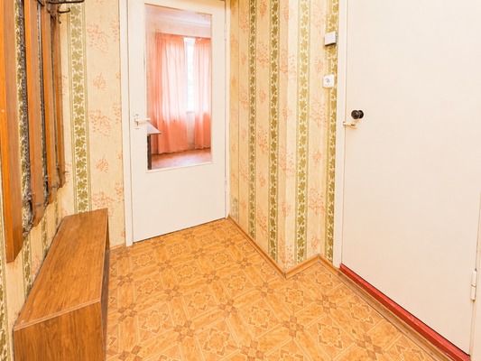 Продам однокомнатную (1-комн.) квартиру, Заводская ул, 27А, Калининград г