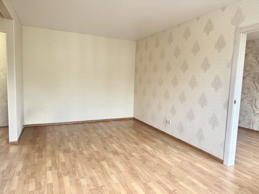 Продам двухкомнатную (2-комн.) квартиру, Коминтерна ул, 11А, Раменское г
