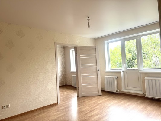 Продам двухкомнатную (2-комн.) квартиру, Коминтерна ул, 11А, Раменское г