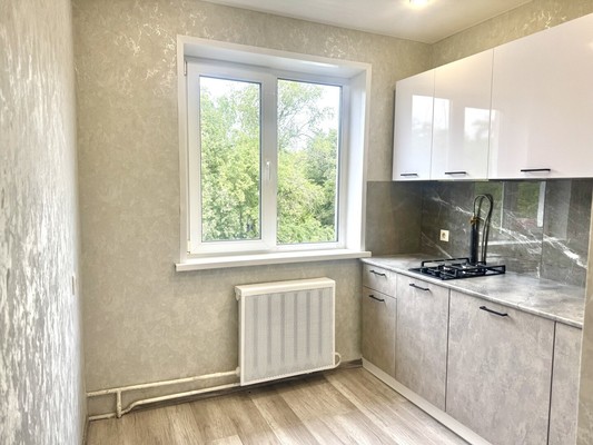 Продам двухкомнатную (2-комн.) квартиру, Коминтерна ул, 11А, Раменское г
