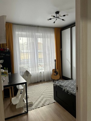 Продам трехкомнатную (3-комн.) квартиру, лётчика Ларюшина ул, 6к2, Люберцы г