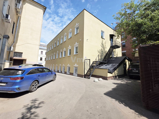 Продам коммерческое помещение 1 016 м2, Большая Серпуховская ул, 19/37 5, Москва г
