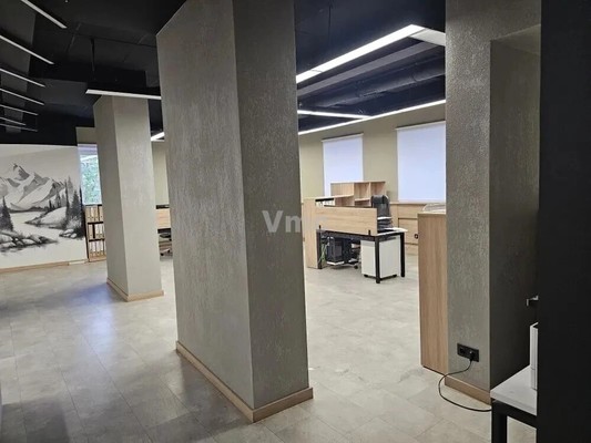 Продам коммерческое помещение 1 016 м2, Большая Серпуховская ул, 19/37 5, Москва г