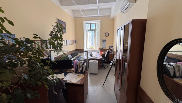 Продам коммерческое помещение 184,3 м2, Нижегородская ул, 32, Москва г