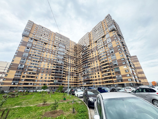 Сдам однокомнатную (1-комн.) квартиру, Русановская ул, 18к1, Санкт-Петербург г