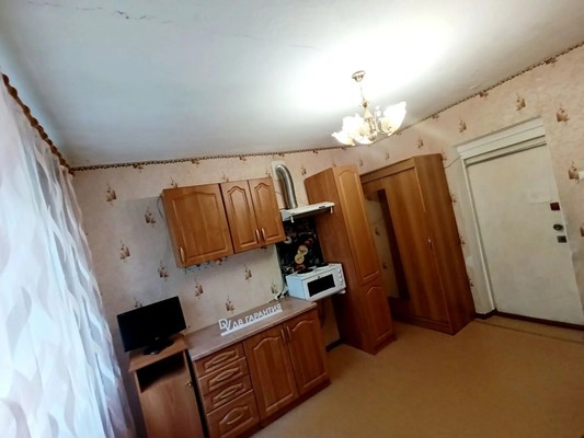 Продам комнату в 18-комн. квартире, Пирогова ул, 32, Комсомольск-на-Амуре г