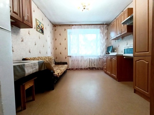 Продам комнату в 18-комн. квартире, Пирогова ул, 32, Комсомольск-на-Амуре г