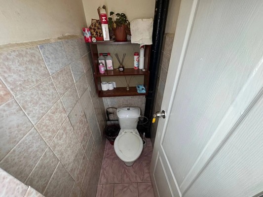Продам комнату в 18-комн. квартире, Пирогова ул, 32, Комсомольск-на-Амуре г