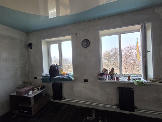 Продам трехкомнатную (3-комн.) квартиру, Астафьева ул, 4, Находка г