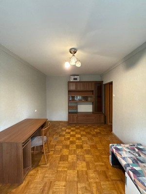 Продам двухкомнатную (2-комн.) квартиру, Братьев Касимовых ул, 28, Казань г
