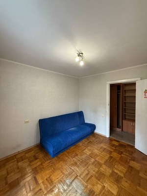 Продам двухкомнатную (2-комн.) квартиру, Братьев Касимовых ул, 28, Казань г