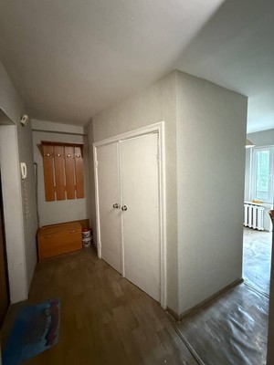 Продам двухкомнатную (2-комн.) квартиру, Братьев Касимовых ул, 28, Казань г