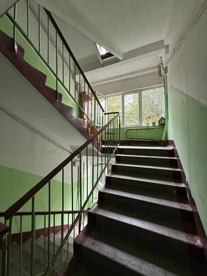 Продам двухкомнатную (2-комн.) квартиру, Братьев Касимовых ул, 28, Казань г
