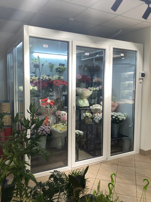 Продам торговое помещение 65,3 м2, Киевская ул, 30, Калининград г