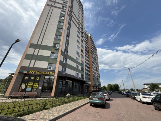 Продам однокомнатную (1-комн.) квартиру, Ростовская ул, 100кБ, Воронеж г
