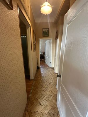 Продам долю в 2-комн. квартире, Кутузовский пр-кт, 41, Москва г