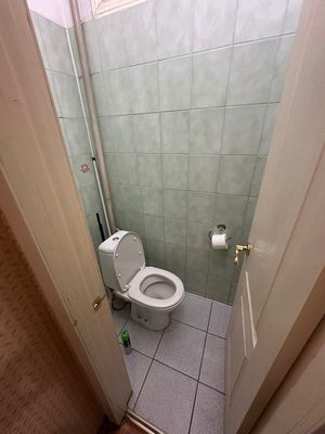 Продам долю в 2-комн. квартире, Кутузовский пр-кт, 41, Москва г