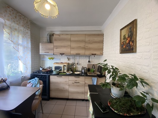 Продам трехкомнатную (3-комн.) квартиру, Подгорная ул, 5, Эстосадок с