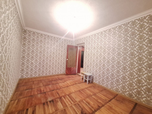 Продам двухкомнатную (2-комн.) квартиру, Коллонтай ул, 14, Нальчик г