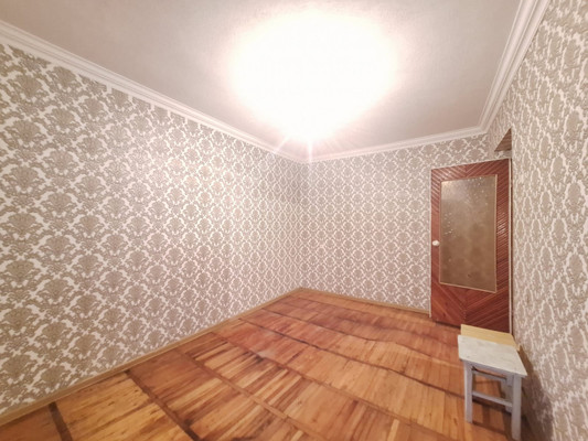 Продам двухкомнатную (2-комн.) квартиру, Коллонтай ул, 14, Нальчик г