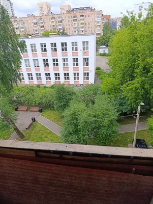 Продам двухкомнатную (2-комн.) квартиру, Погонный проезд, 48, Москва г