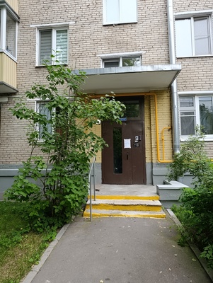 Продам двухкомнатную (2-комн.) квартиру, Погонный проезд, 48, Москва г