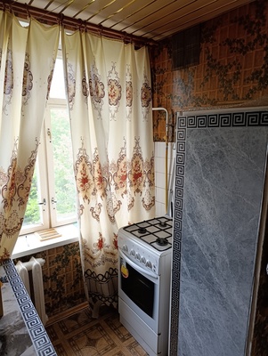 Продам двухкомнатную (2-комн.) квартиру, Погонный проезд, 48, Москва г