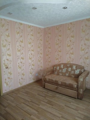 Сдам двухкомнатную (2-комн.) квартиру, Болотова ул, 8к3, Алексин г