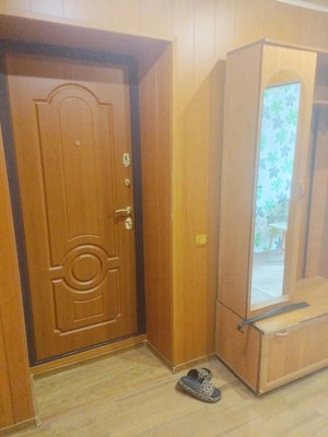 Сдам двухкомнатную (2-комн.) квартиру, Болотова ул, 8к3, Алексин г