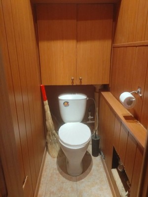 Сдам двухкомнатную (2-комн.) квартиру, Болотова ул, 8к3, Алексин г