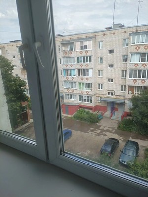 Сдам двухкомнатную (2-комн.) квартиру, Болотова ул, 8к3, Алексин г