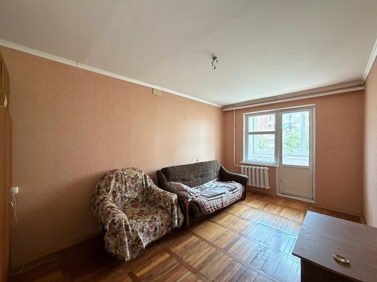 Продам двухкомнатную (2-комн.) квартиру, Чернышевского ул, 270, Нальчик г