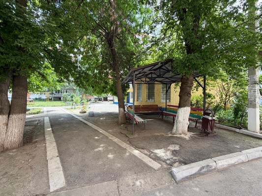 Продам двухкомнатную (2-комн.) квартиру, Чернышевского ул, 270, Нальчик г