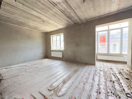 Продам трехкомнатную (3-комн.) квартиру, им. Сижажева М.В. ул, 27, Чегем г