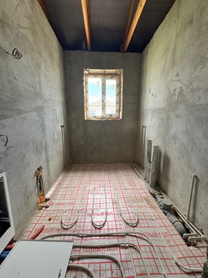 Продам трехкомнатную (3-комн.) квартиру, им. Сижажева М.В. ул, 27, Чегем г