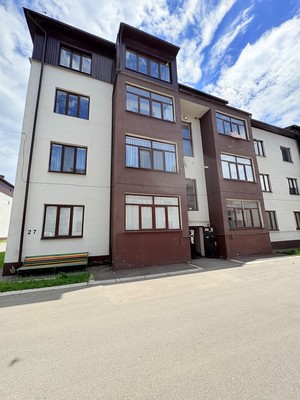 Продам трехкомнатную (3-комн.) квартиру, им. Сижажева М.В. ул, 27, Чегем г