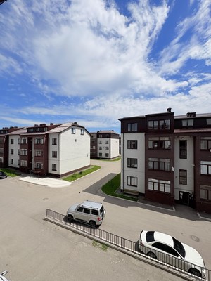 Продам трехкомнатную (3-комн.) квартиру, им. Сижажева М.В. ул, 27, Чегем г